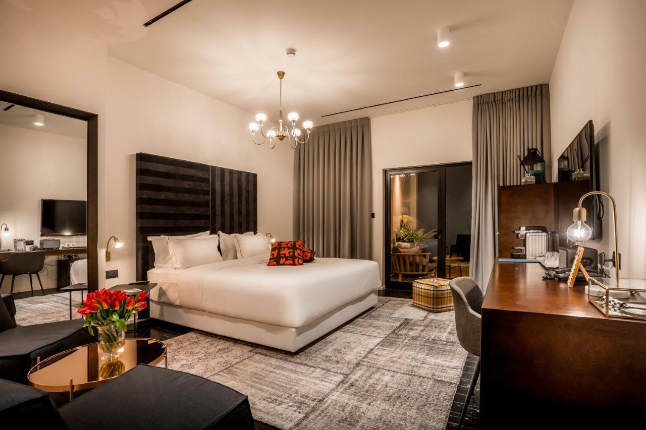Lear Sense Hotel Gedera Kültér fotó